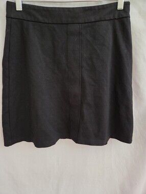Vero Moda Black Mini Skirt with Center Seam